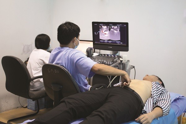 Trang thiết bị và cơ sở vật chất 4 máy siêu âm màu 4D