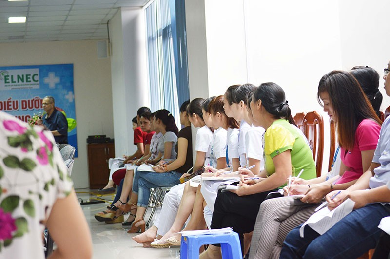 Lớp tập huấn chăm sóc giảm nhẹ cho điều dưỡng năm 2016 3 DSC_0780