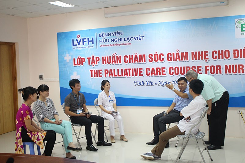 Lớp tập huấn chăm sóc giảm nhẹ cho điều dưỡng năm 2016 6 IMG_6724