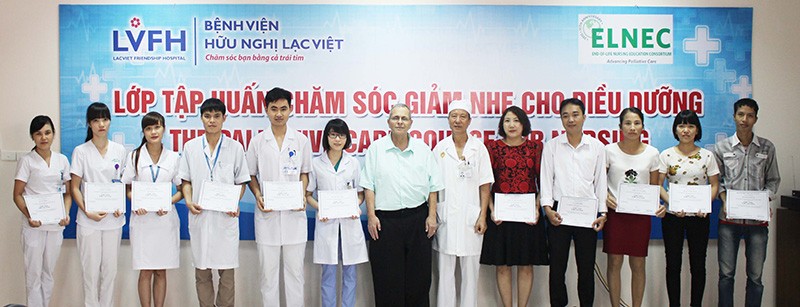 Lớp tập huấn chăm sóc giảm nhẹ cho điều dưỡng năm 2016 8 IMG_6828