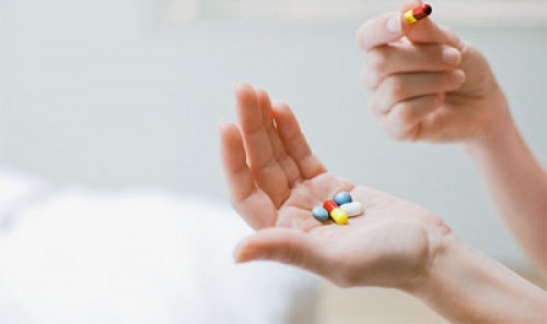 Cần lưu ý gì khi sử dụng kháng sinh? 2 can luu y gi khi su dung khang sinh 2