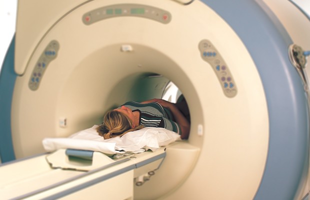 Chụp cộng hưởng từ (MRI) có hại sức khỏe hay không