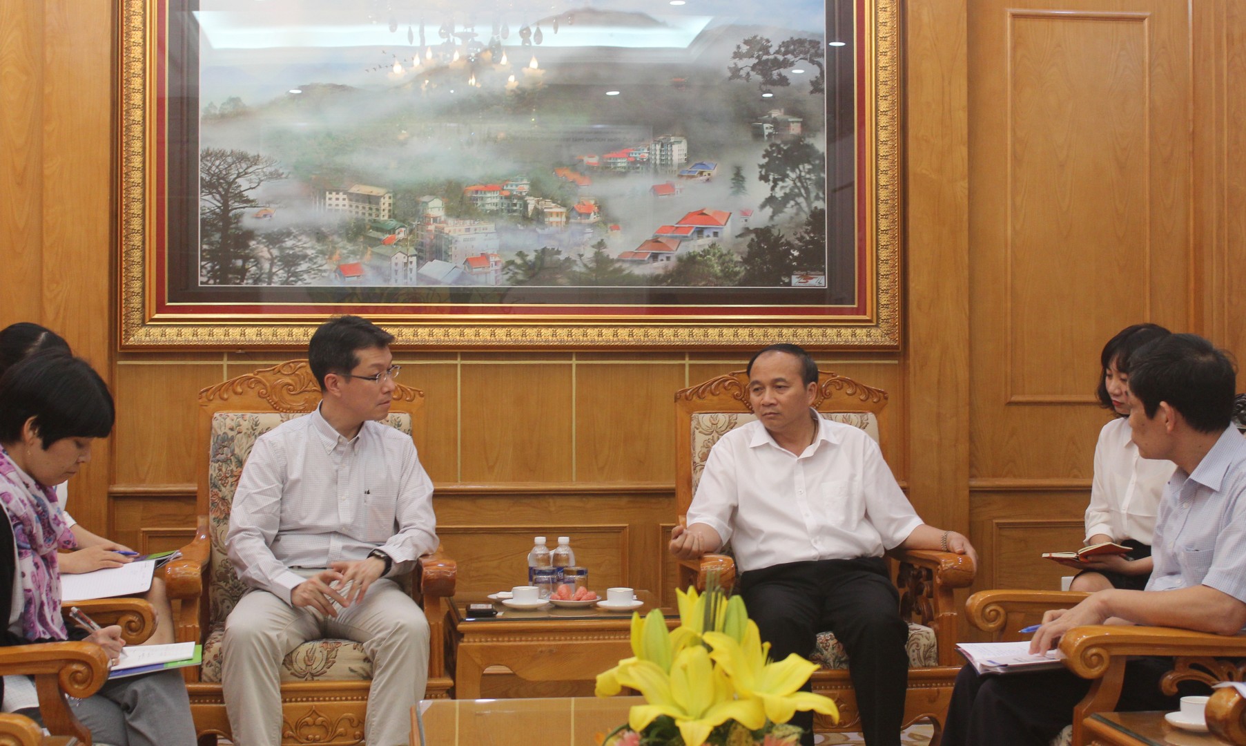 Chủ tịch UBND tỉnh Nguyễn Văn Trì tiếp và làm việc với Tập đoàn Wellthy Corporation của Nhật Bản 1 IMG 6931 da suu