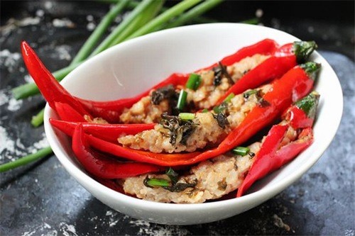 phu nu sau sinh mo nen an gi 2
