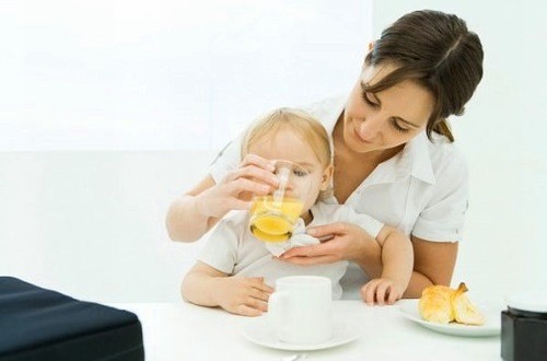 Triệu chứng sốt xuất huyết ở trẻ 2 trieu chung sot xuat huyet o tre 2