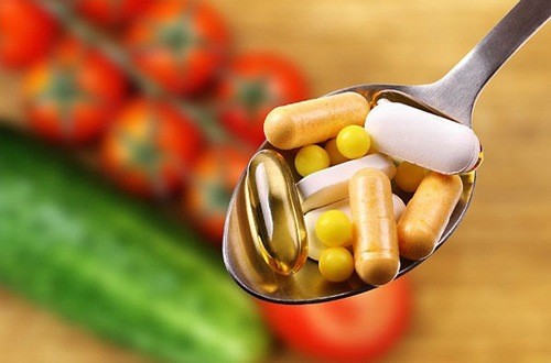 Uống vitamin lúc nào tốt nhất? 1 uong vitamin luc nao tot nhat 1