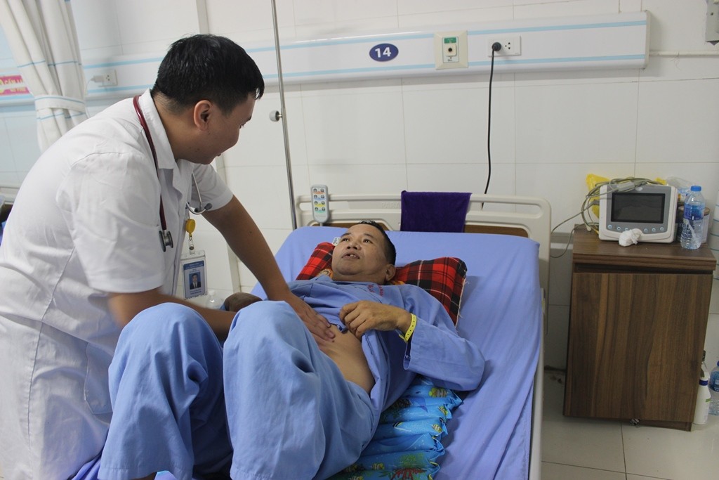 Xuat huyet tieu hoa