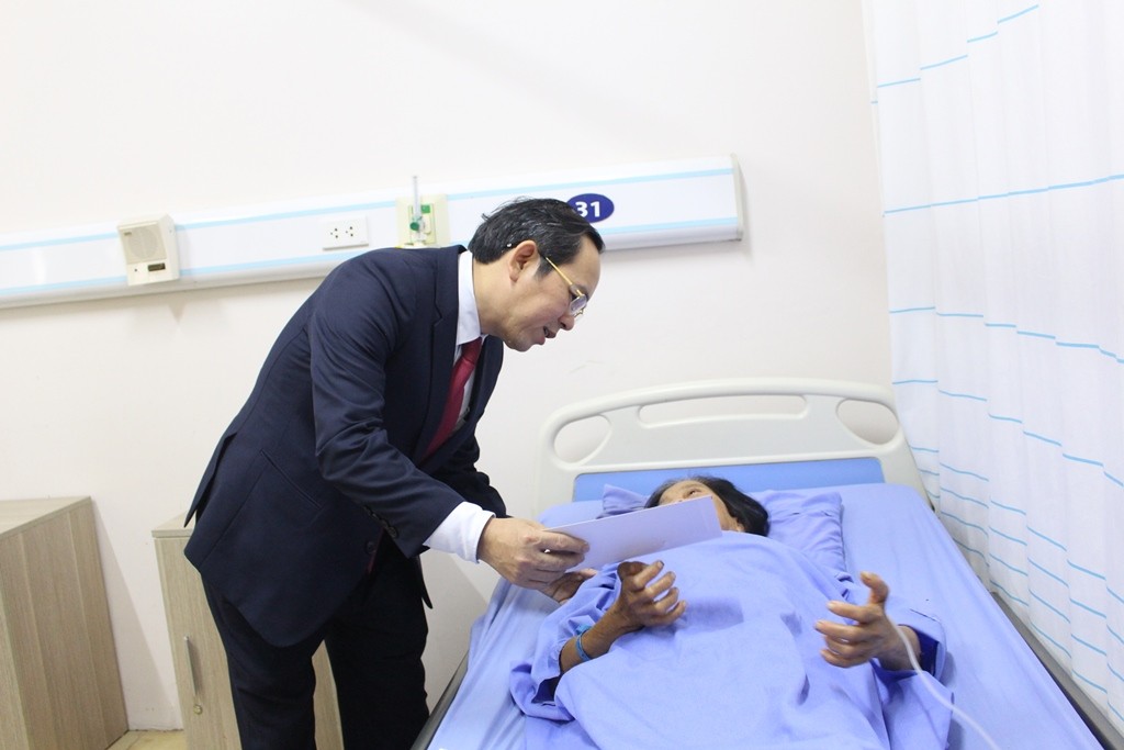 Bệnh viện Hữu Nghị Lạc Việt đón Đoàn Lãnh đạo thành phố Vĩnh Yên tới thăm nhân dịp năm mới 2020