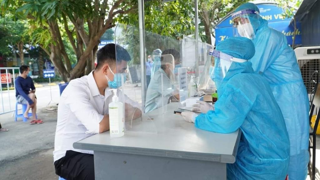 Miễn phí xét nghiệm Covid19 cho bệnh nhân khi tới thăm khám tại Bệnh viện hữu nghị Lạc Việt