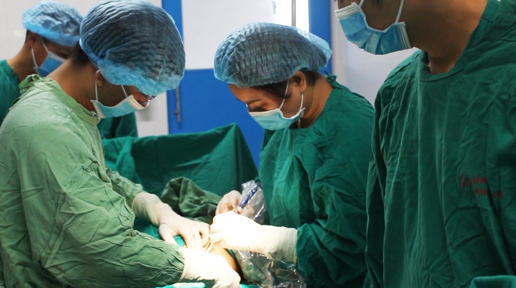 Cấp cứu kịp thời thai phụ có thai ngôi phức tạp