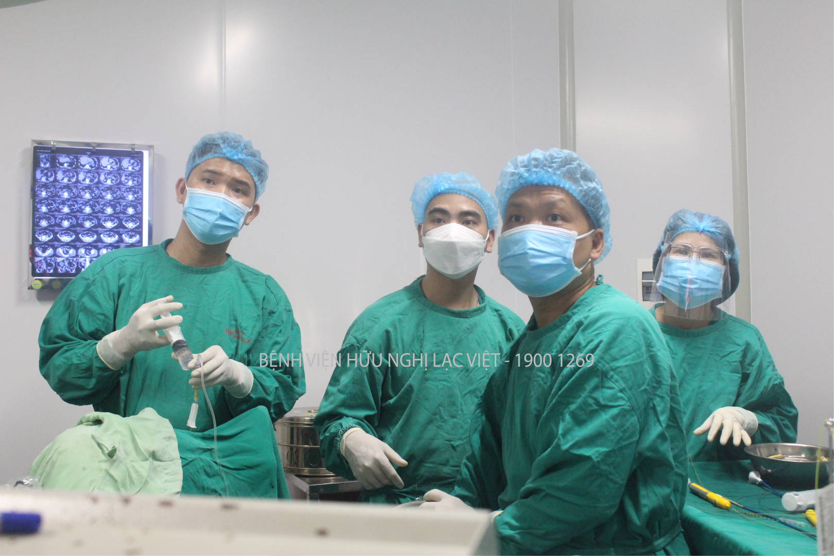 Tán Sỏi Thận ống Mềm