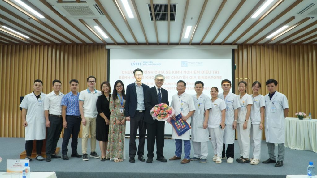 Trao đổi kinh nghiệm điều trị ngoại khoa với BV Đại học Quốc gia Singapore