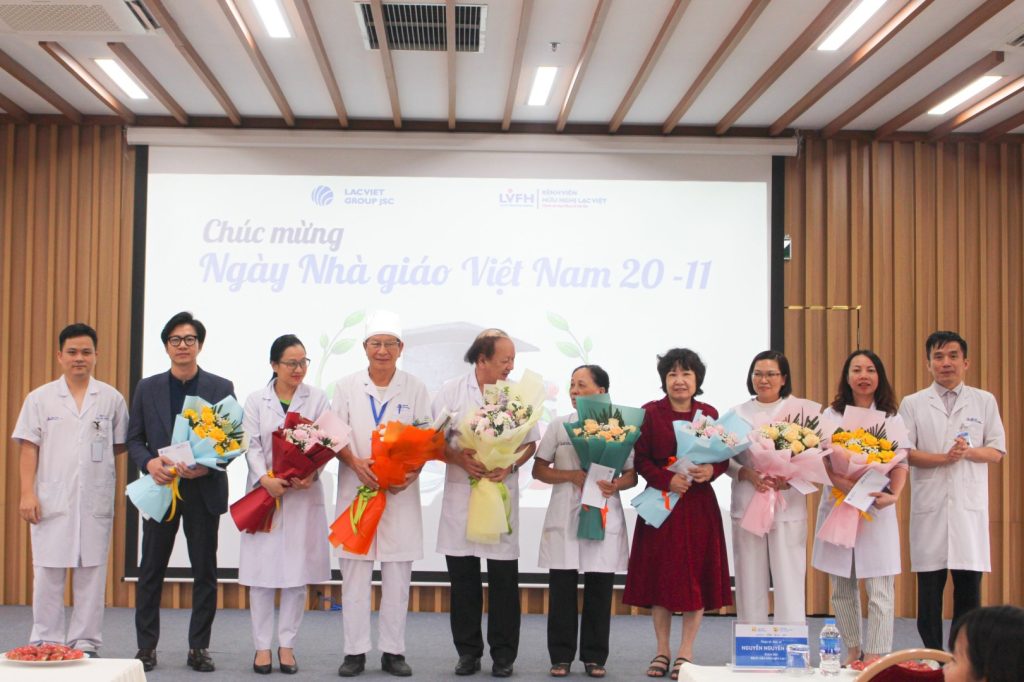 Bệnh viện hữu nghị Lạc Việt mừng ngày nhà giáo Việt Nam 20-11