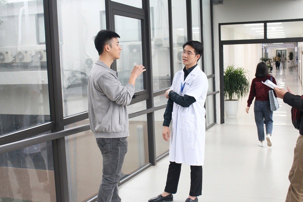 chung ta cua 8 nam sau 7