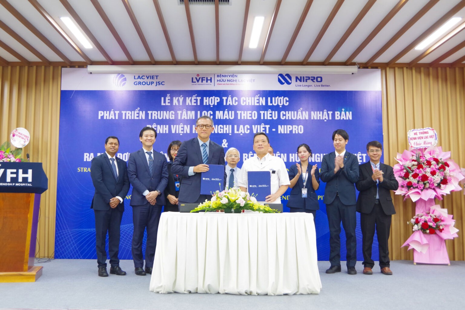 hop tac lac viet 1536x1024 1