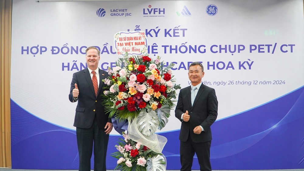 dai su hoa ky