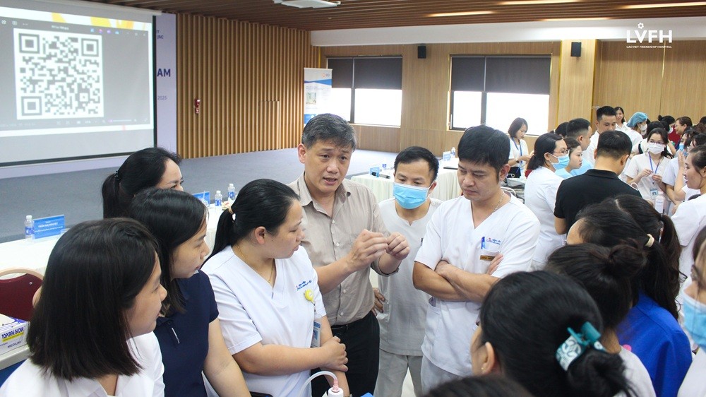 hoi thao tot 4
