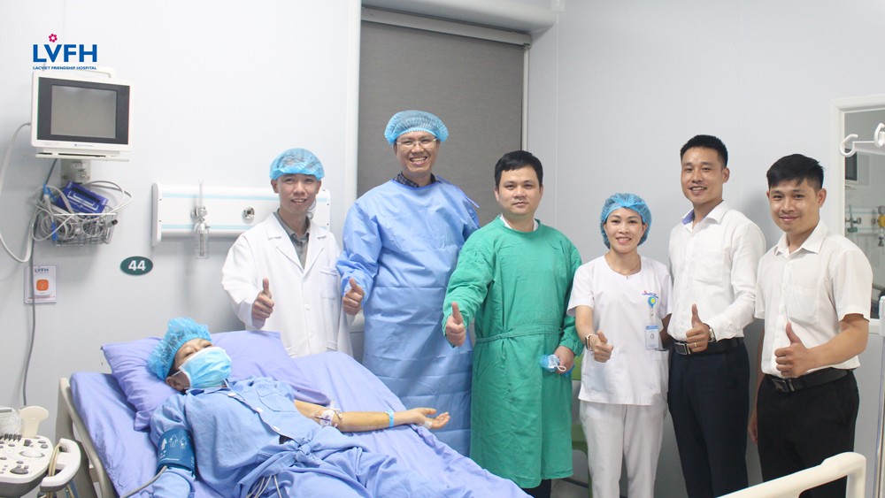 benh nhan dat picc line