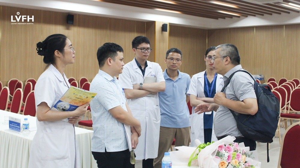 hoi thao khang khang sinh 6