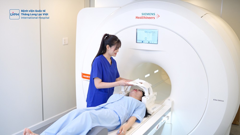 Chụp Cộng hưởng từ MRI để chẩn đoán sớm bệnh lý cơn thiếu máu não thoáng qua.