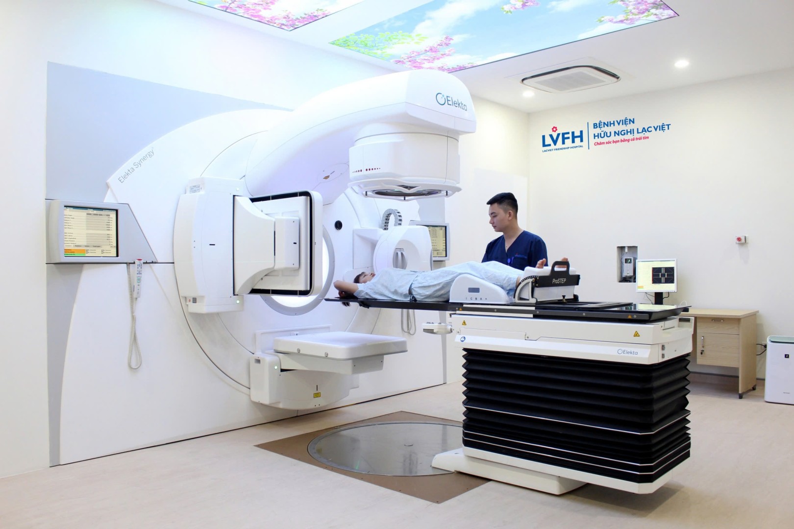 BỆNH VIỆN HỮU NGHỊ LẠC VIỆT – TRUNG TÂM #UNG_BƯỚU_VÀ_XẠ_TRỊ HIỆN ĐẠI 2 z7263006776134 f963be729ce709f454eb0902d08d125e