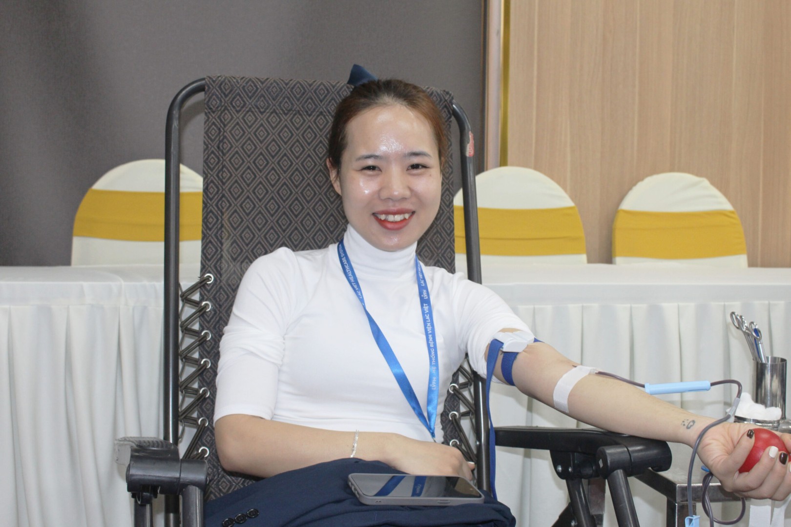 NGÀY HỘI HIẾN MÁU TÌNH NGUYỆN “MỘT GIỌT MÁU – TRIỆU TRÁI TIM” THU HÚT 200 NGƯỜI THAM GIA 9 IMG 2950 scaled 1