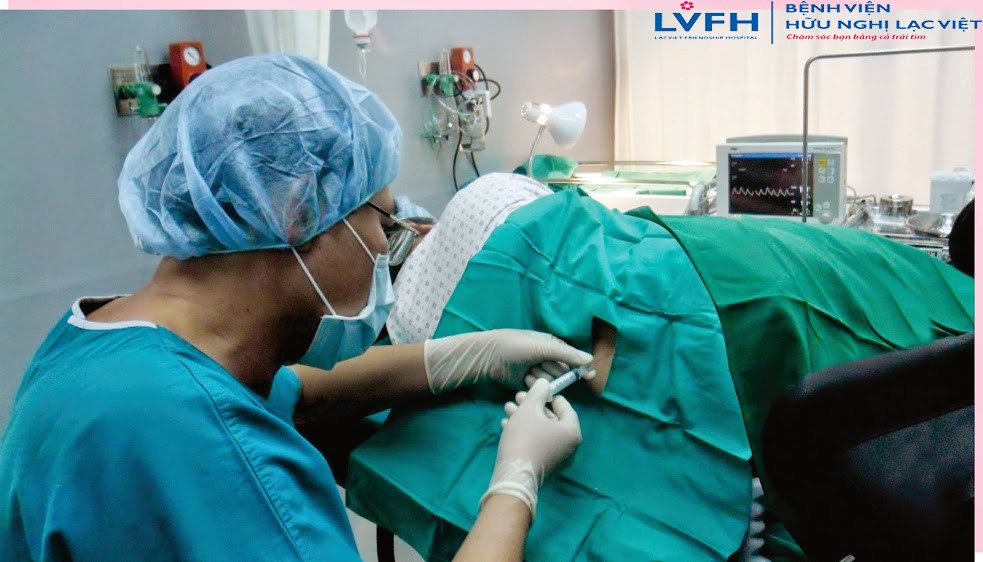 Đẻ không đau bằng phương pháp gây tê ngoài màng cứng