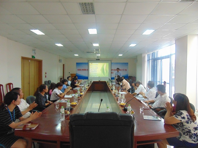 Đón tiếp các Nhà lãnh đạo và Trưởng phòng nhân sự của các doanh nghiệp lớn của tỉnh Vĩnh Phúc tới tham quan Bệnh viện Hữu Nghị Lạc Việt.