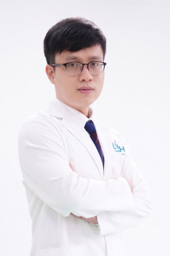 Bs. Nguyễn Huy Hoàng